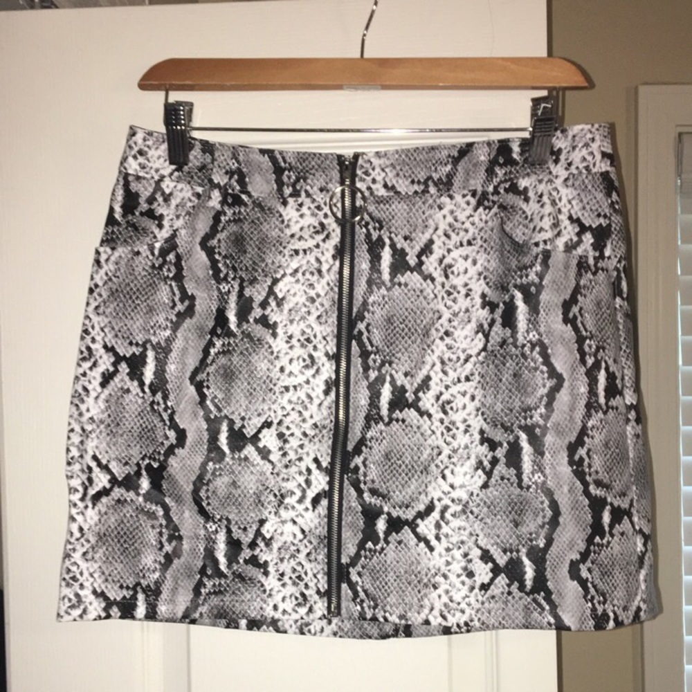 Snake Skin Skirt 🐍